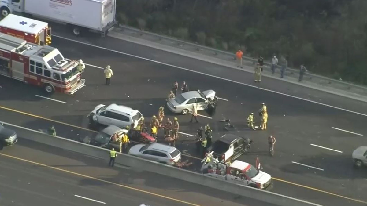 Un muerto y cuatro heridos en accidente en Florida Turnpike Telemundo