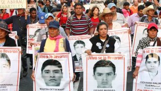 ayotzinapa-marchas-protestas-desaparecidos