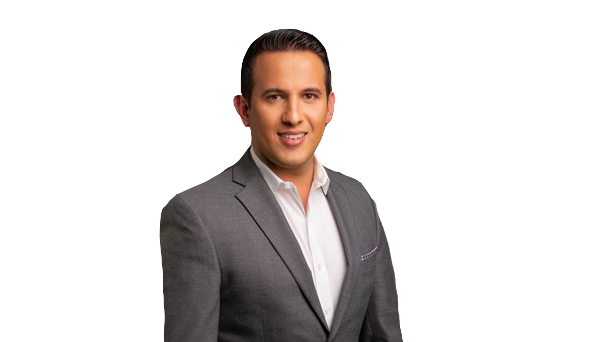 Juan González returns to Telemundo Arizona as Chief Meteorologist - Media  Moves