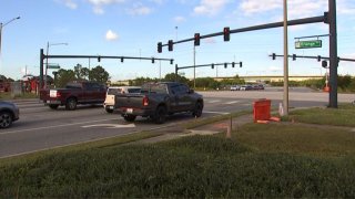 Accidente en Town Center Blvd. y Orange Ave. deja un muerto