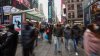Pánico en Times Square por explosión de alcantarillas; no se reportan heridos