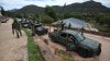 Recuperan los cuerpos de los jesuitas asesinados a tiros en un templo en Chihuahua