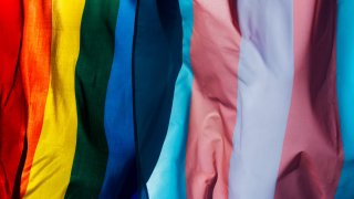 LGBTQA+ ¿Qué significan cada una de las banderas?