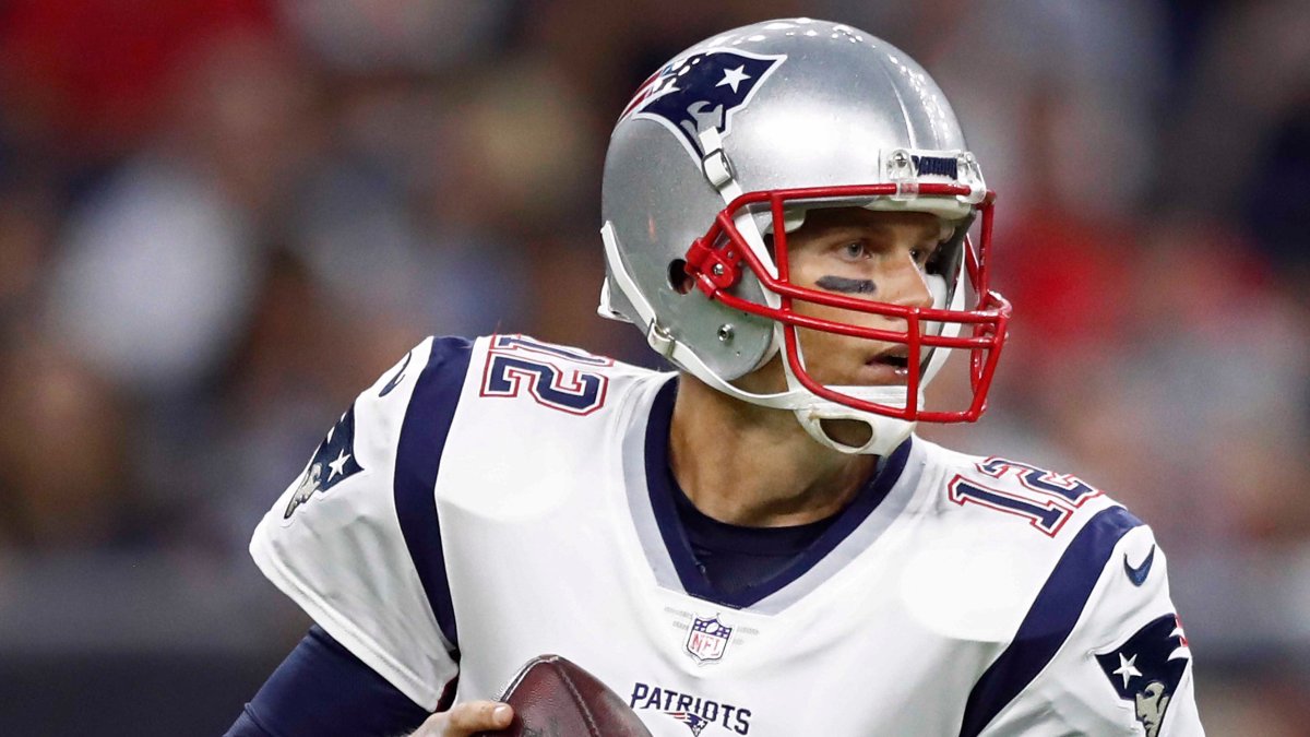 Tom Brady es el primer jugador de la NFL en superar 100,000 yardas –  Telemundo Orlando (31)