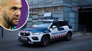 El futbolista Dani Alves fue detenido por agresión sexual.