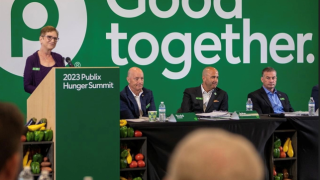 La cumbre reunió a distintos ejecutivos miembros de Feeding America.