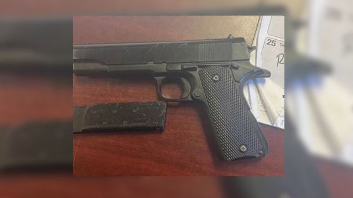 10-year-old boy arrested for bringing an air gun to his school in Florida