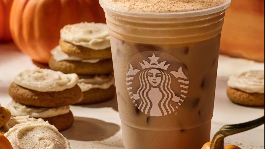 https://media.telemundo31.com/2023/08/107293847-1693405939739-Starbucks-Iced-Pumpkin-Cream-Chai-Tea-Latte.jpg?quality=85&strip=all&resize=850%2C478