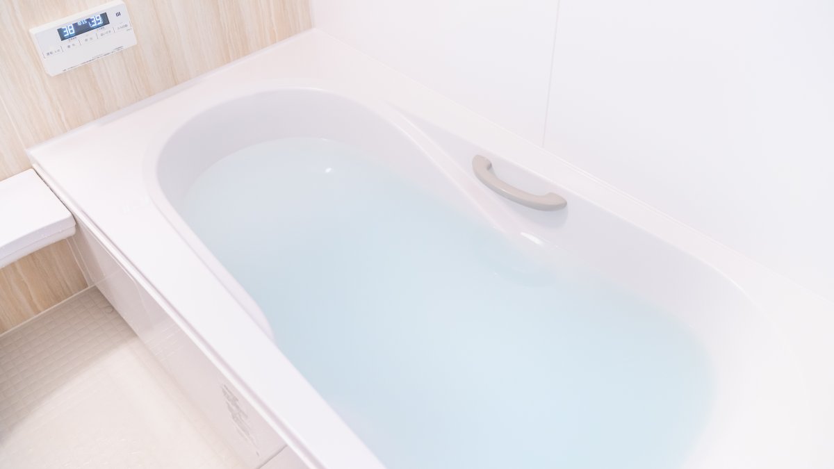 Acusan a padre en Utah de quemar a su hijo de 4 meses con agua caliente ...