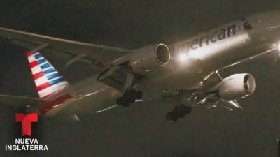 Pasajeros relatan momentos de angustia a bordo de avión con parabrisas roto