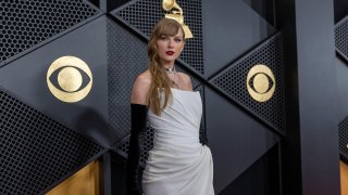 Taylor Swift lanza el viernes 'The Tortured Poets Department', su disco más "necesario"