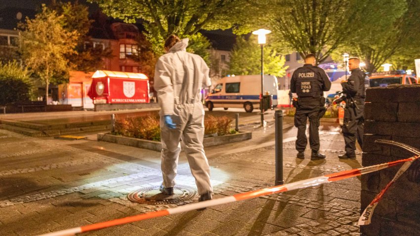 24 August 2024, North Rhine-Westphalia, Solingen: Investigators are deployed in the city center. An attacker killed and seriously injured several people at the 650th anniversary celebrations of the city of Solingen on Friday evening. Photo: Thomas Banneyer/dpa (Photo by Thomas Banneyer/picture alliance via Getty Images)