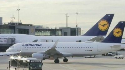 Multan a Lufthansa con $4 millones tras discriminación a pasajeros judíos