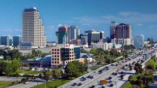 El horizonte del centro de Orlando.