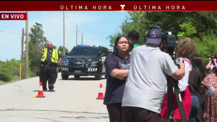 Hablan padres de familia de la prepa Wilmer Hutchins tras tiroteo