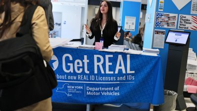 ¿Necesitan los inmigrantes tener un Real ID? Un abogado explica
